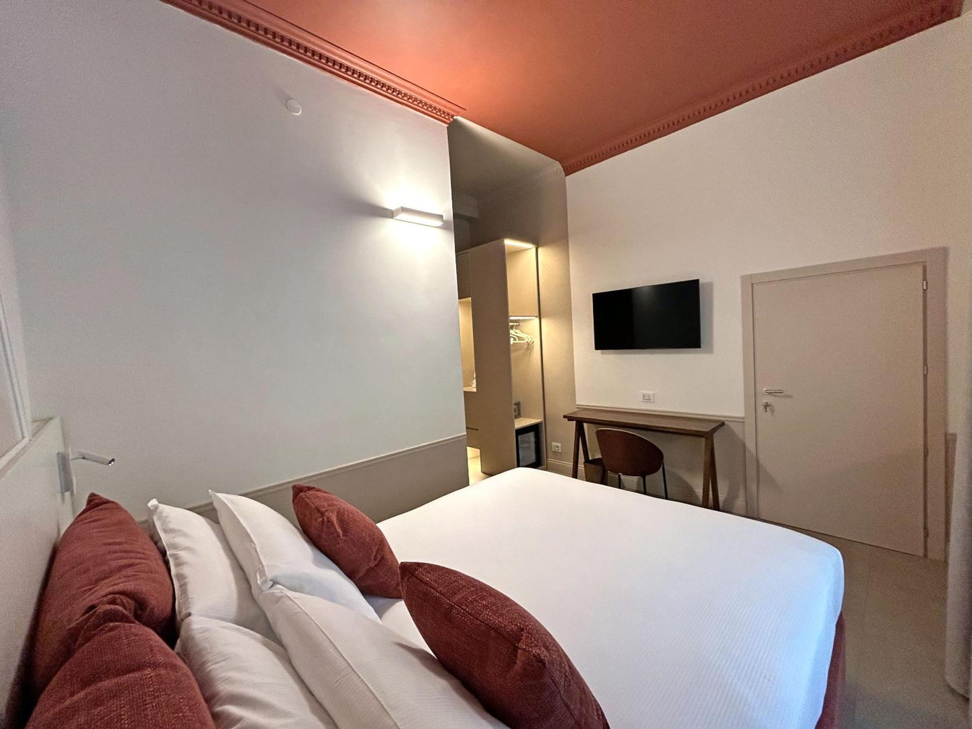 Astom Suites Rome Exterior photo
