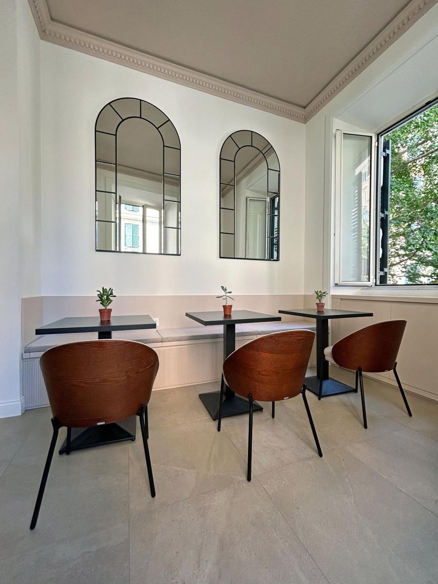Astom Suites Rome Exterior photo