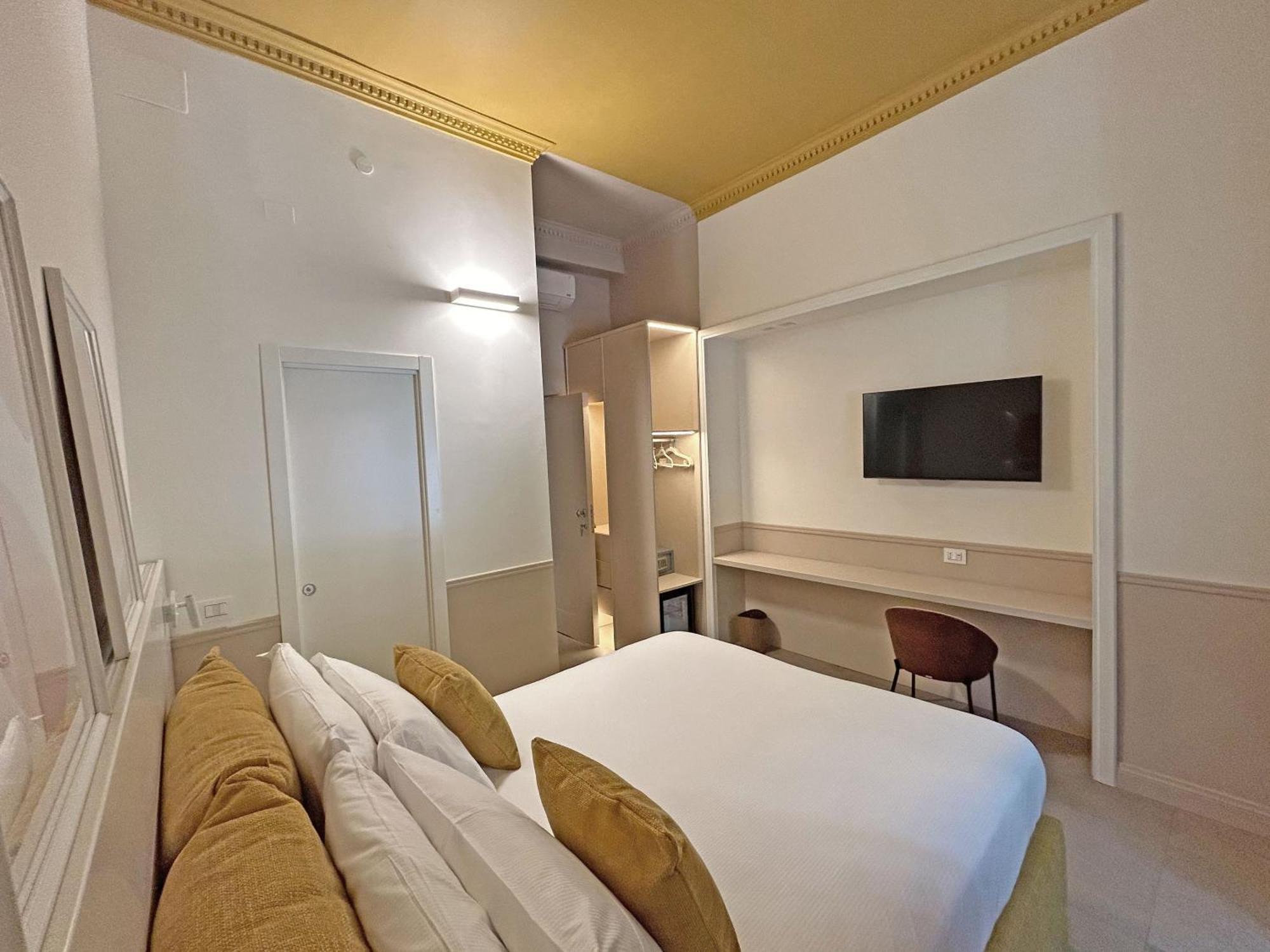 Astom Suites Rome Exterior photo